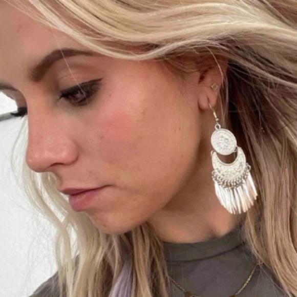 Exotically Shimmering Silver Metal Tasseled Medallion Chandelier Drop Earrings - Picture 6 of 15